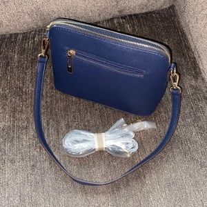 EUC Faux leather purse